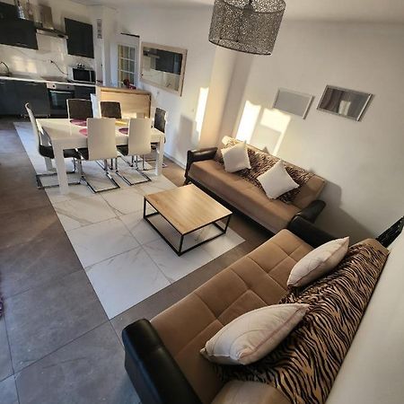 Flat Apartment Genay  Luaran gambar